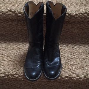 Ladies Justin cowboy boots